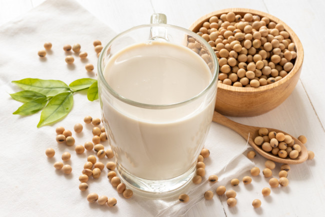 Manfaat Mengonsumsi Susu Kedelai Bagi Kesehatan